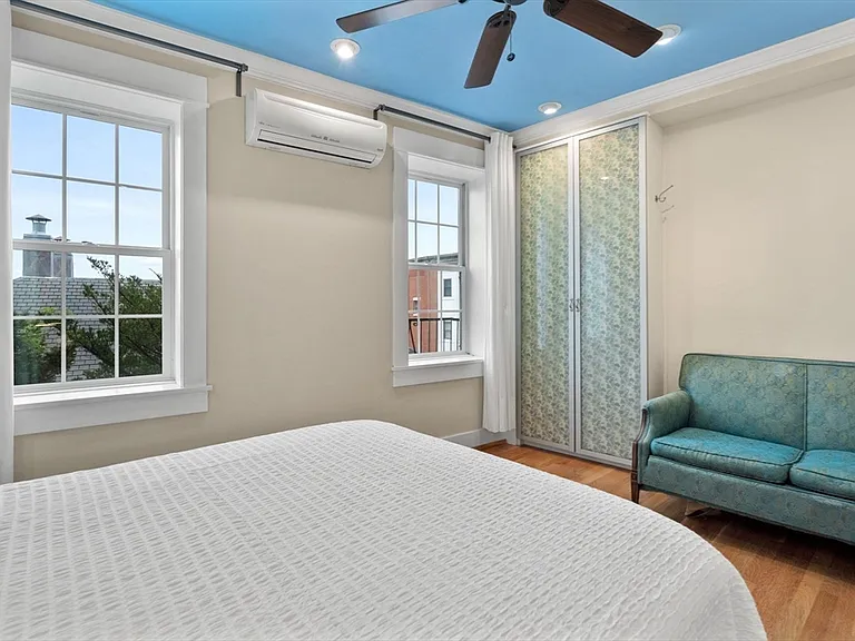 6 N Hudson St #1 — Photo 13