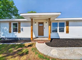 1199 Walker Ln, New Market, AL 35761