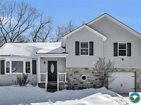 245 Dove Rd, Fredericksburg, PA 17026