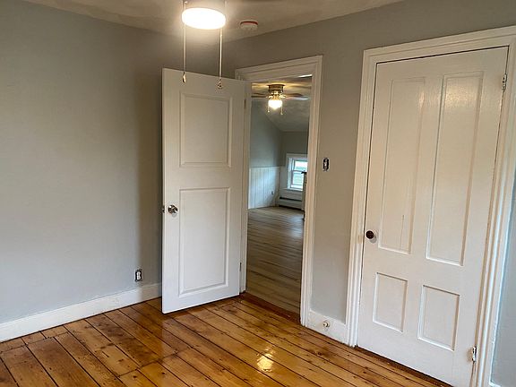 1st bedroom