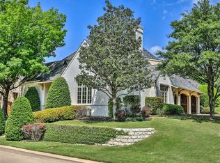 6616 Augusta Rd, Fort Worth, TX 76132