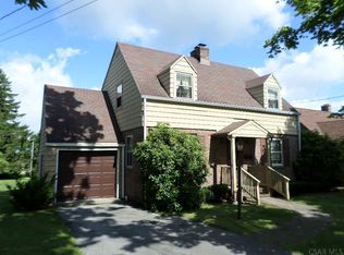 315 Cherry Ln, Johnstown, PA 15904