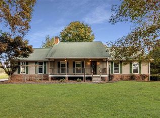 7511 A C Smith Rd, Dawsonville, GA 30534