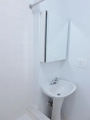 Rented by City & Suburban | media 40
