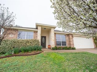 231 Carriage Dr, Willow Park, TX 76087