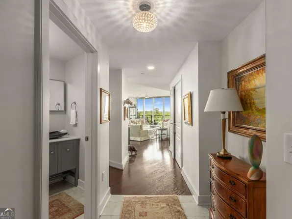 700 Park Regency Pl NE APT 1407, Atlanta, GA 30326