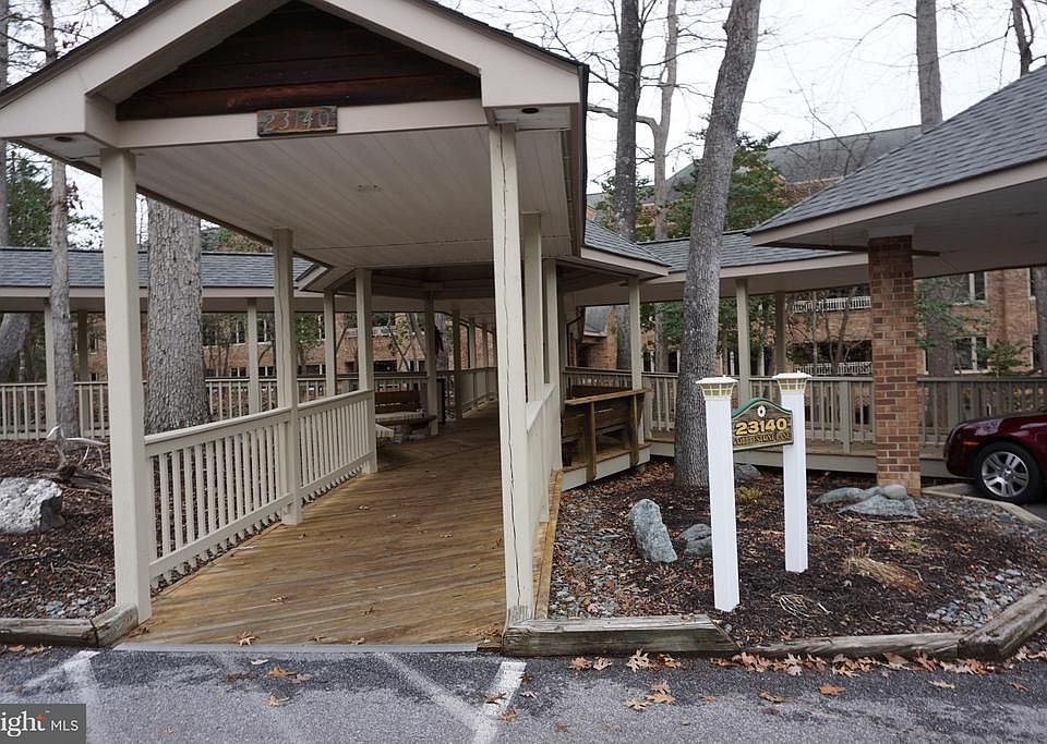 1st image of 23140 Cobblestone Ln APT 203