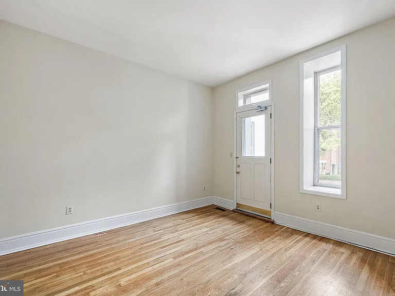1401 Delaware Ave #1F — Photo 8
