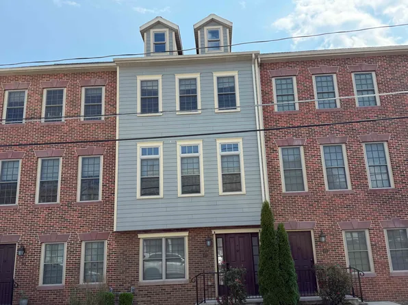 155 Jacobs Landing Way, Danville, PA 17821