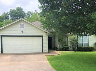 891 W Sunset St, Grapevine, TX 76051