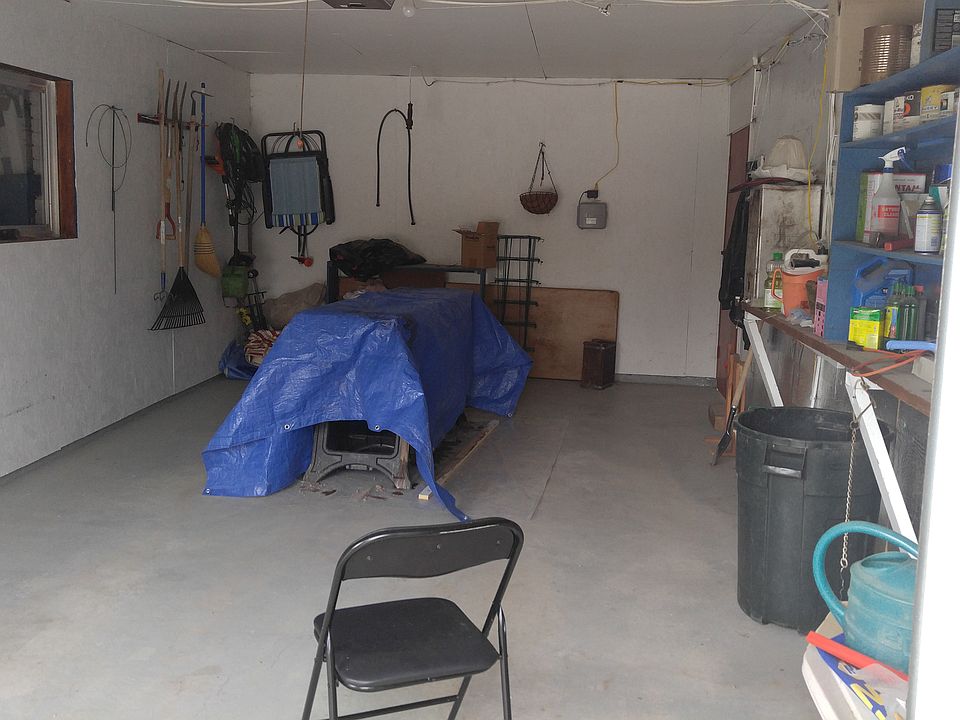 1st image of 718 W 4 N