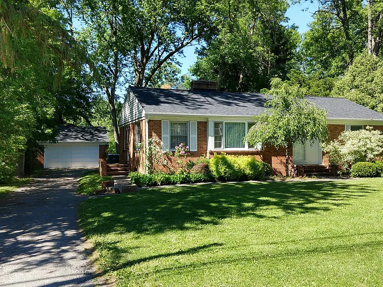 2164 Westfall Rd — Photo 1