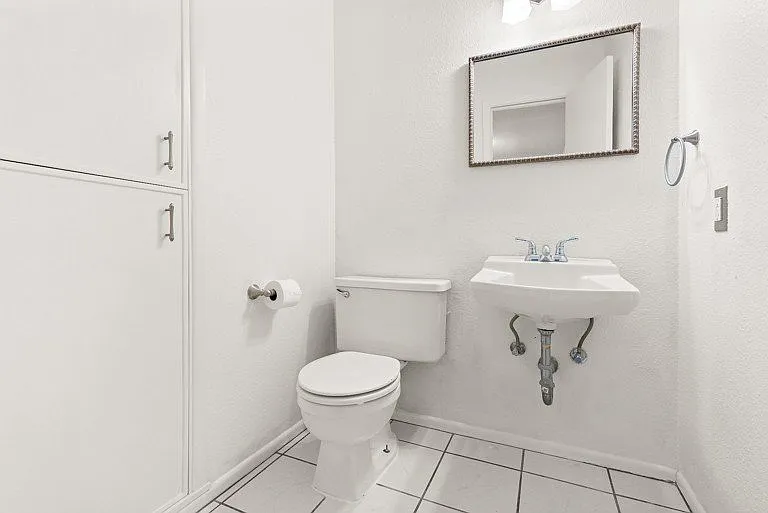 1376 Poppy Ln — Photo 24