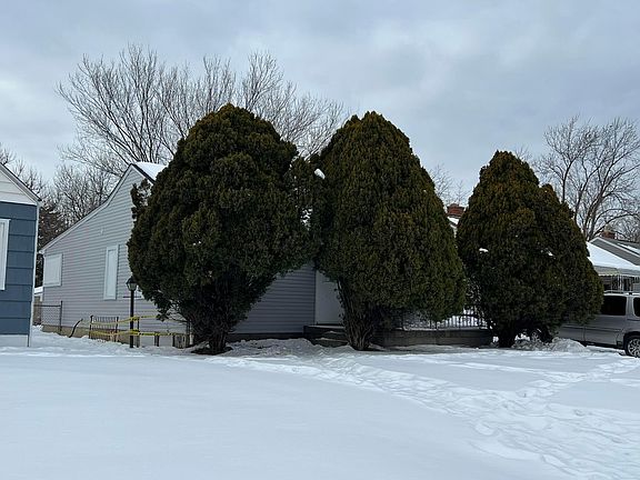 2nd image of 2569 Audubon Rd