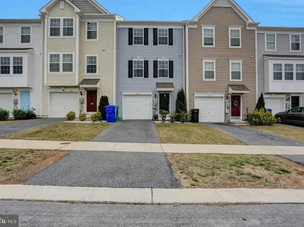 3564 Maplewood Ct #37, Fayetteville, PA 17222