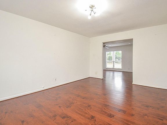4th image of 7238 Neff St