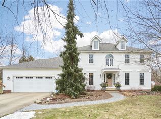 731 Berwick Ct, Akron, OH 44321