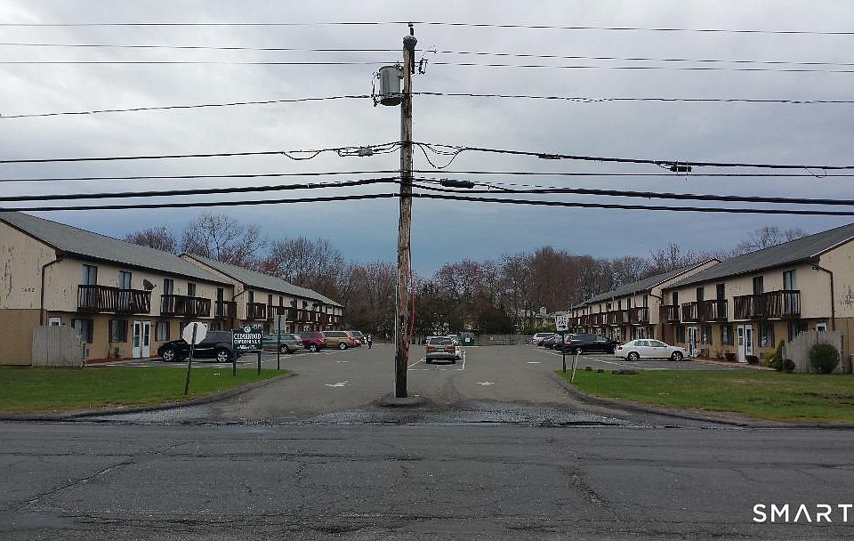 1st image of 1462 Meriden Rd APT 7