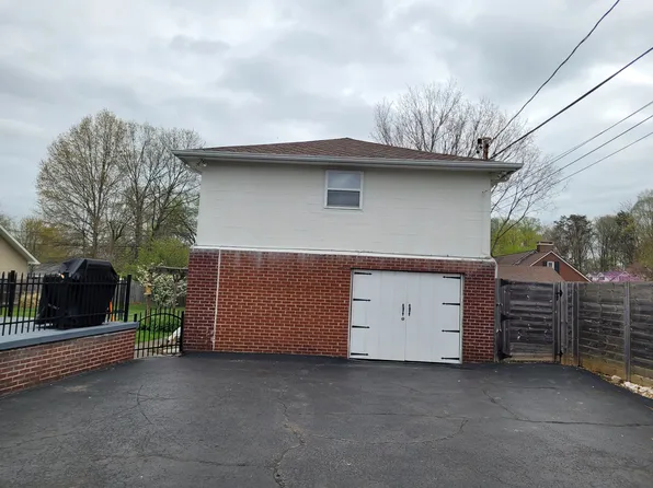 5220 Jacksboro Pike #1, Knoxville, TN 37918