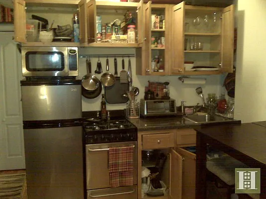 Rented by Halstead Real Estate | media 34