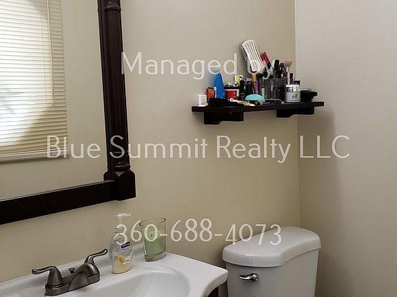 5th image of 8783 Wallingford Ln NE