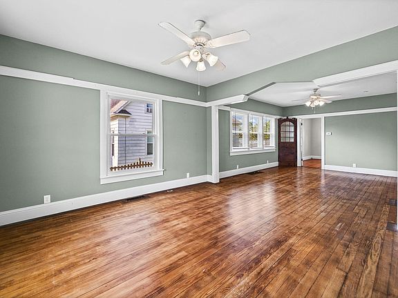 5th image of 128 S 26th St
