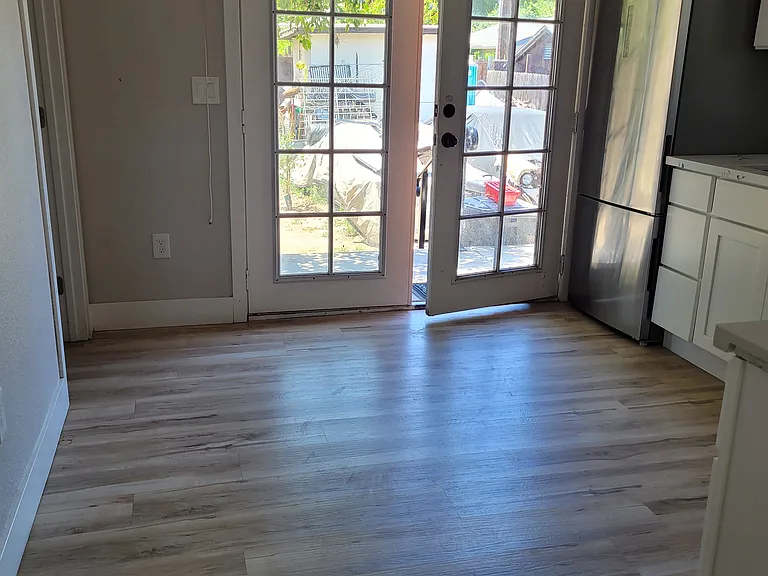 125 Orange Ave #B — Photo 6
