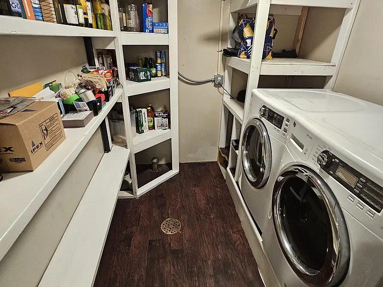 2155 Nelson Rd #B — Photo 12