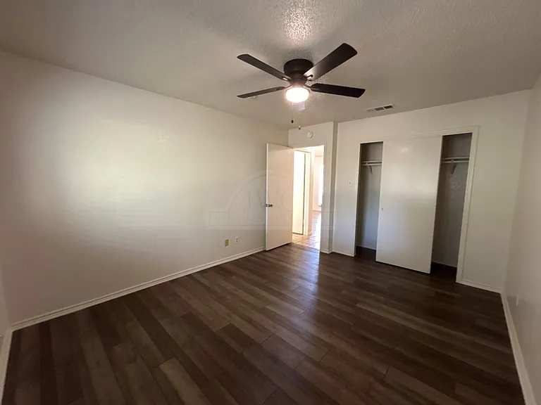 3806 London Ln — Photo 12