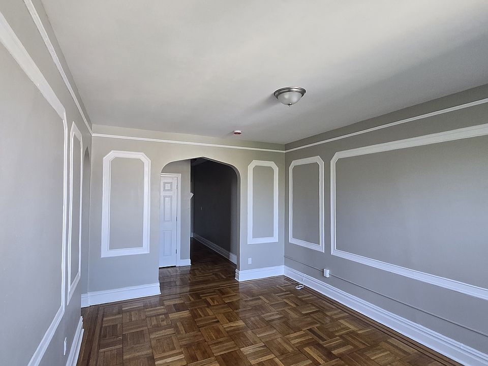 1st image of 103 Tonnelle Ave #J