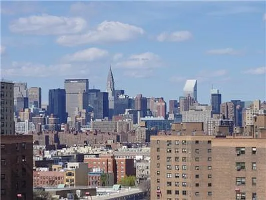 Sold by Sotheby's International Realty | media 1