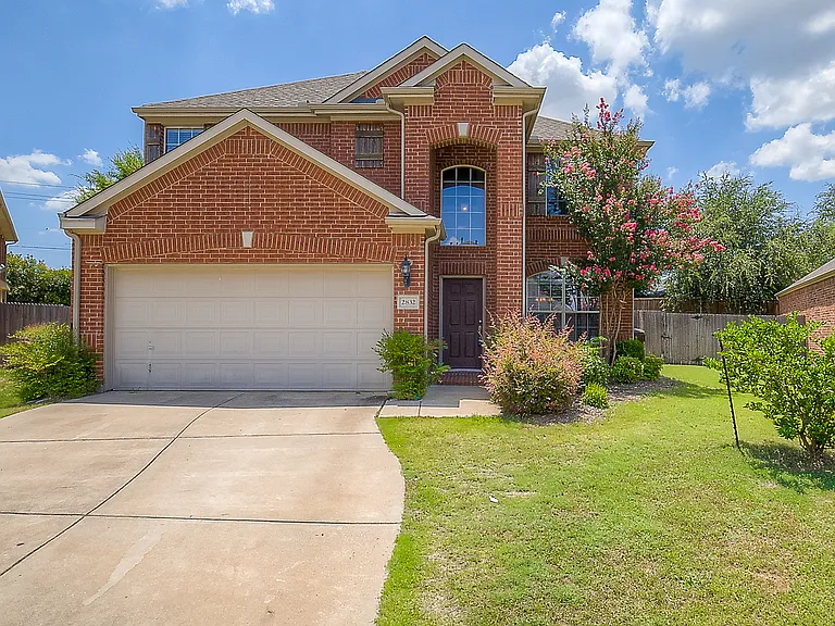 2832 Gooseberry Dr — Photo 1