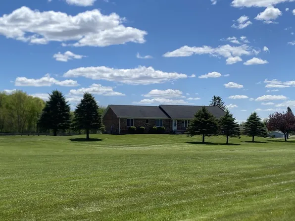 13880 Moss Creek Rd, Milan, MI 48160