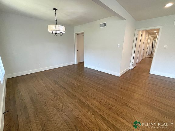 4th image of 556 Zita Dr