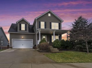 165 Village Park Dr, Georgetown, KY 40324