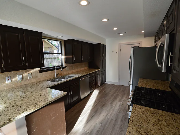 1722 Zimmerman Ln — Photo 27