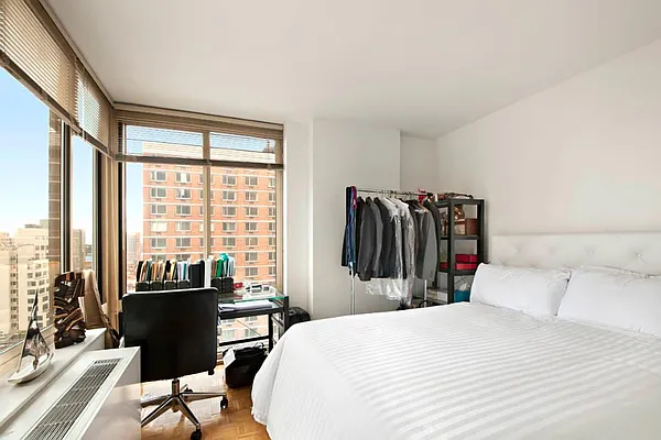 Rented by Town Residential | media 26