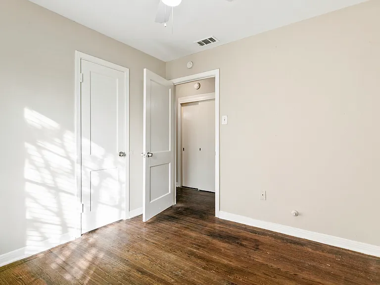 10523 Wood Dale Dr — Photo 14