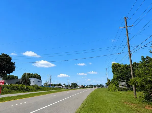 6997-6989 W Andrew Johnson Hwy #111, Talbott, TN 37877