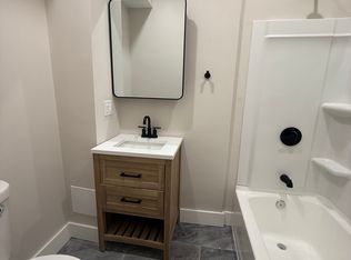 17 M St APT 2, Boston, MA 02127
