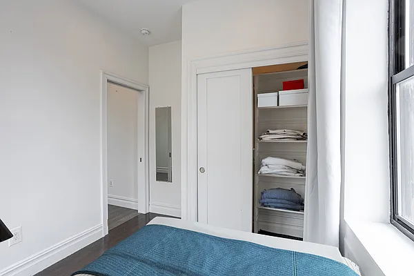 Rented by Platinum Properties | media 30