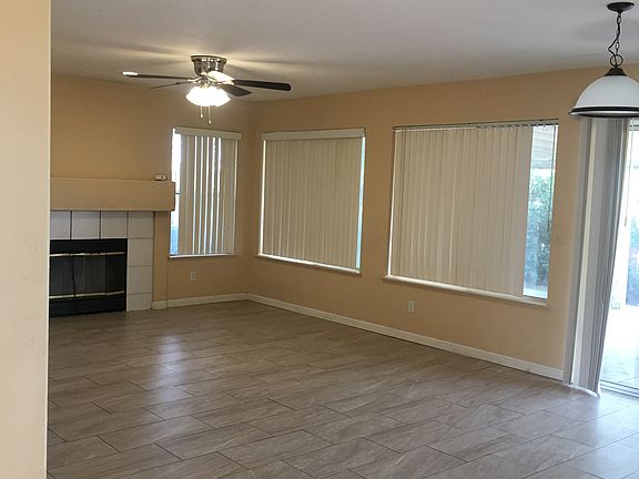 4th image of 13274 Desert Vista Dr