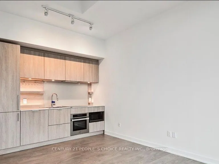 28 Ann St #1504 — Photo 4