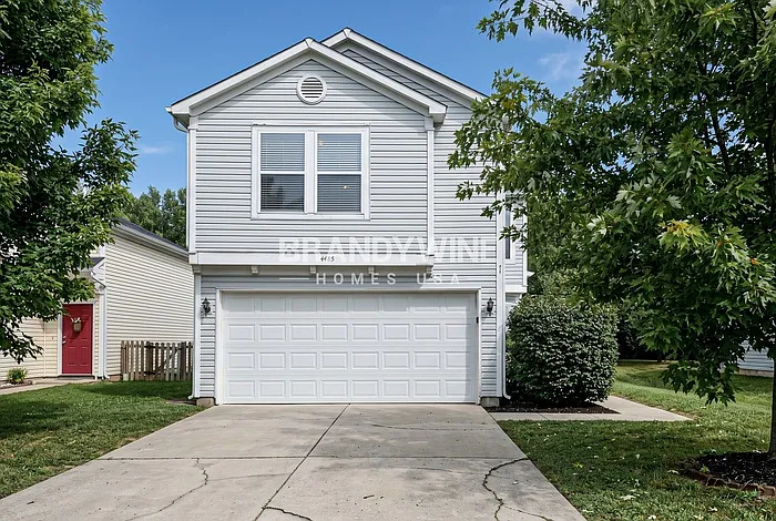 3 bed, 2.5 bath, 1775 sqft, $1,905 — Photo 2