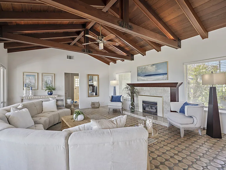 4120 Opal Cliff Dr — Photo 2