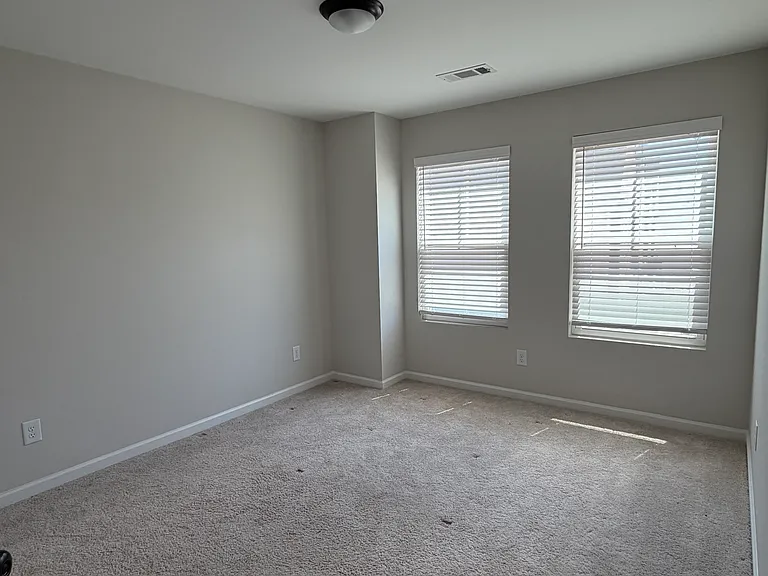 598 Waterpoint Way — Photo 20