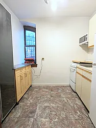 Rented by Manhattan Spaces