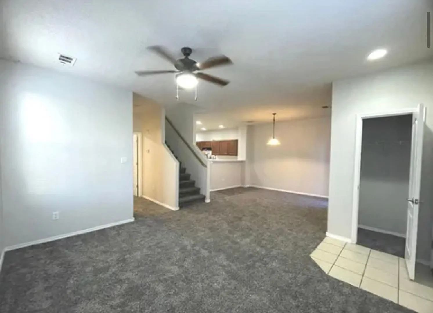NE 3/Bd 3/Ba 2story 2/CG TH — Photo 2