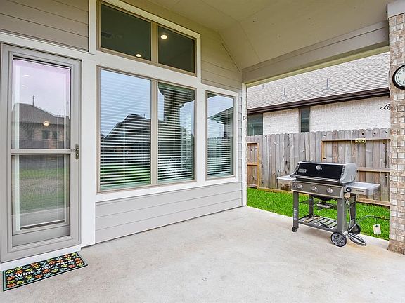 5th image of 8711 Red Heron Ln