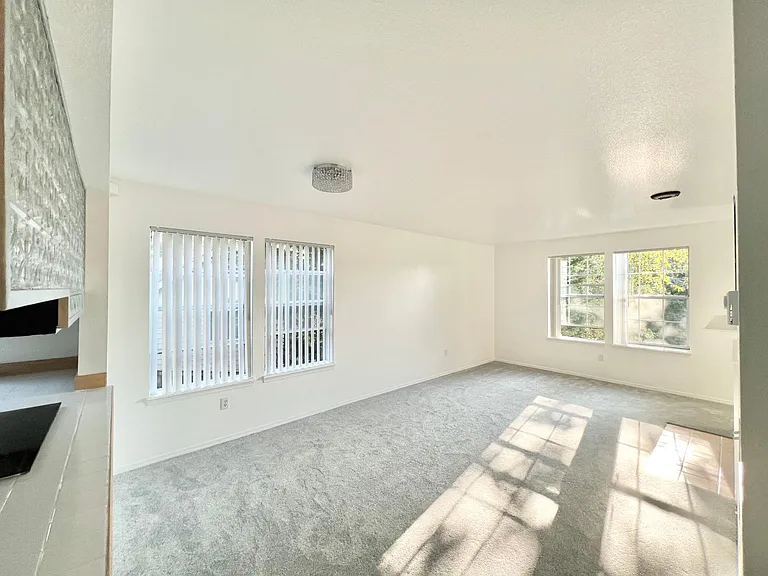 2720 118th Ave SE #10-201 — Photo 16